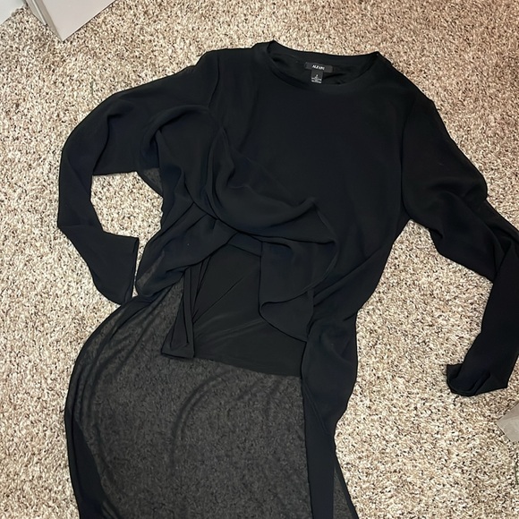 Alfani size 2 top - Picture 3 of 4